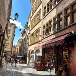 Lyon