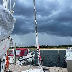 Vor der Regenfront in Greena fest