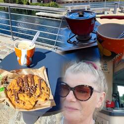 Ich habe mein eigenes Restaurant,Bett und Badezimmer immer dabei ❤️