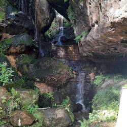 Waterval, wat minnetjes na een droge zomer