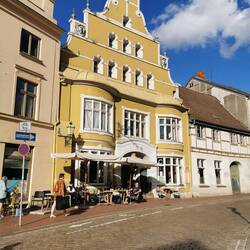 Alte Löwenapotheke, heute Café