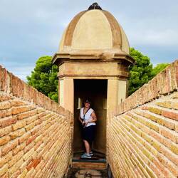 Went to take a photo - it stank of wee 😳😳