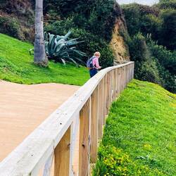 Un promontorio frente al mar en Bastiagueiro
