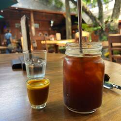 Kaffee und ingwer shot