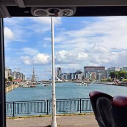 Die Route führte über Dublin bei strahlendem Sonnenschein...am liebsten wäre ich ausgestiegen