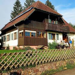 Wanderheim Kreuzmoos am Morgen
