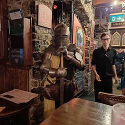 Einer der Gäste ist wohl schon etwas länger hier