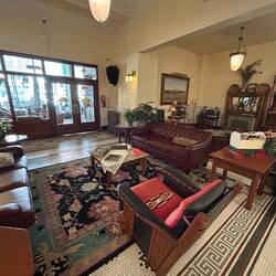 Plains Hotel lobby interior 1