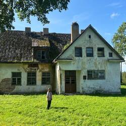 Lost Place - die Schule die die Mutter besucht hat.