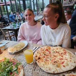 Mama und Tochter