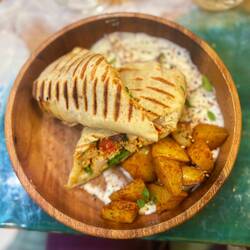 Delicious chicken wraps 😋