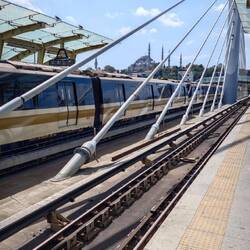 Halic Metro Station auf der Brücke