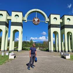 Eingang zum Kurpark in Tskaltubo