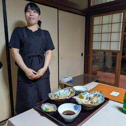 Our waitress who conversed with Google translate