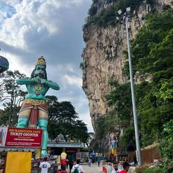 Falscher Tempel 😅 Ramayana Cave