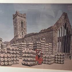 Die Brauerei steht auf dem Gelände der St Francis Abtei und setzt deren Bierbrautradition fort