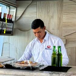 Jorge - der Barkeeper unseres Vertrauens 😁