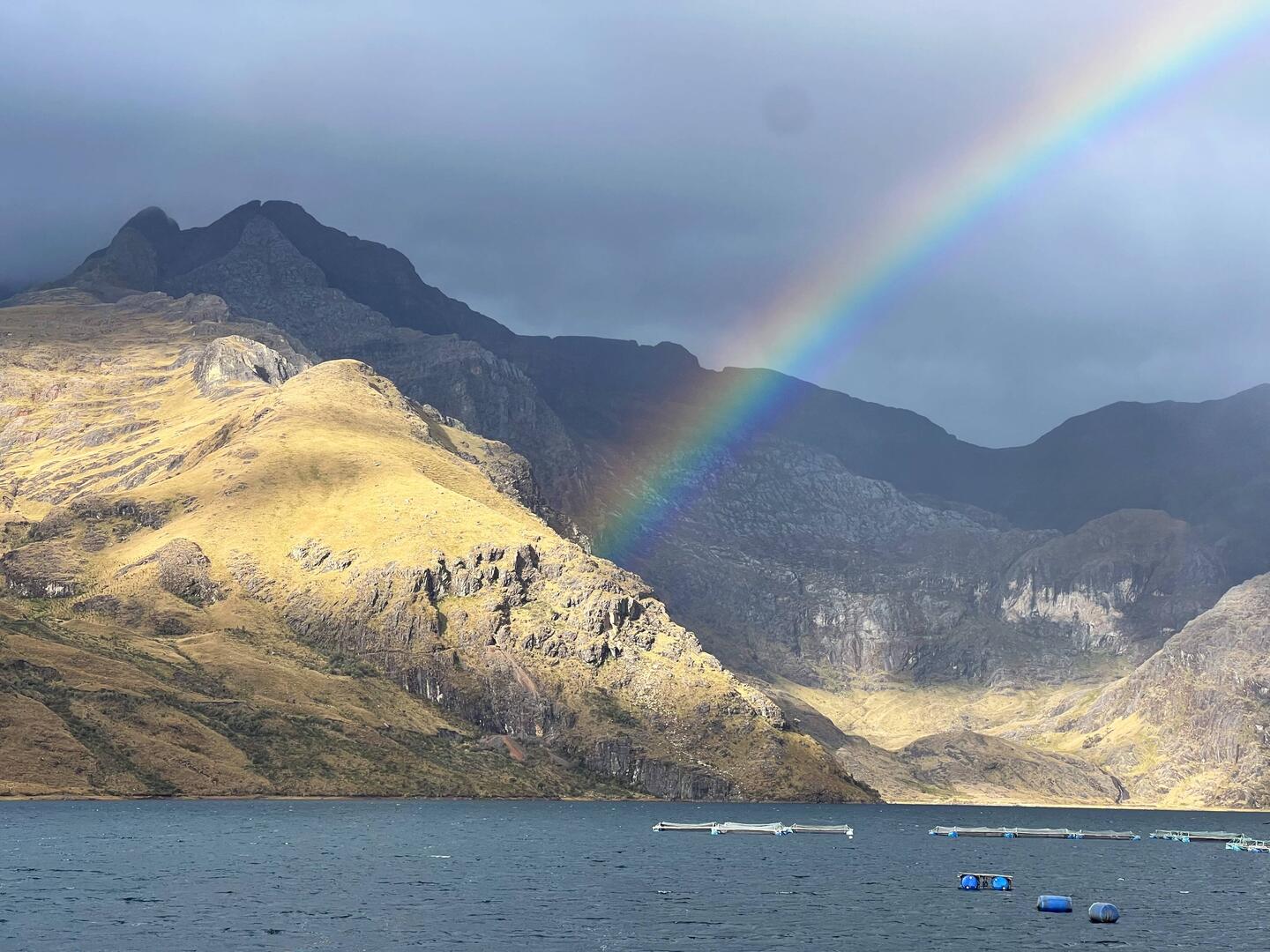A wonderful rainbow over laguna Huangagocha