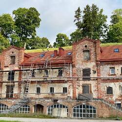 Raststätte und Pferdewechselstation aus dem 19. Jhr. - wir haben unsere Stahlrösser behalten.