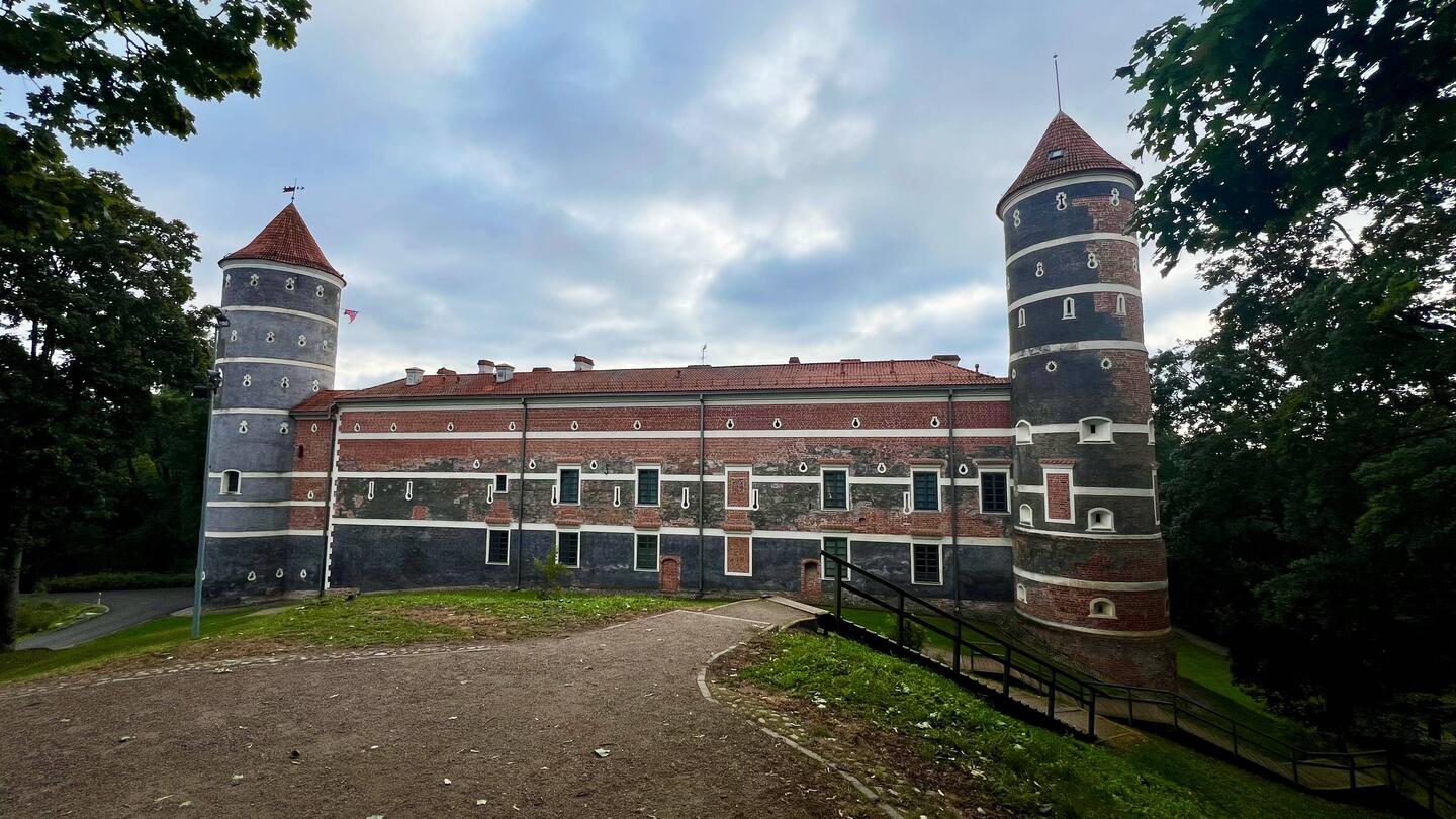Unsere Übernachtung im Renaissanceschloss Panemune Pilis.