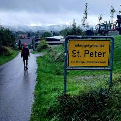 Vom Zeltplatz ging es direkt nach St. Peter rein...
