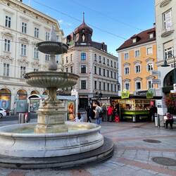 Der Sparkassenbrunnen