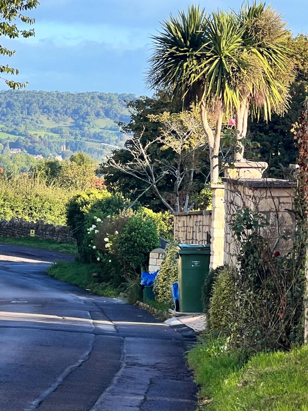 Leaving the Claverton Village where our AirBnB stay was in Bath