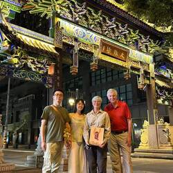 Usual suspects with Yaping and Wuhan. Yaping gave me a beautiful embroidered scarf made in Chengduu