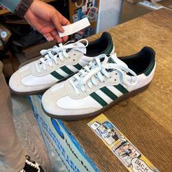 Neue Sambas( um meine Stinkschuhe auszutauschen)