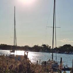 Der L'Herault mündet bei Grau d'Agde ins Mittelmeer