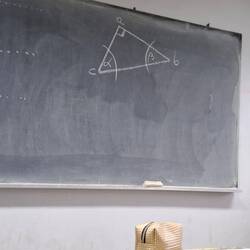 Seit wann werden Ecken mit Kleinbuchstaben beschriftet