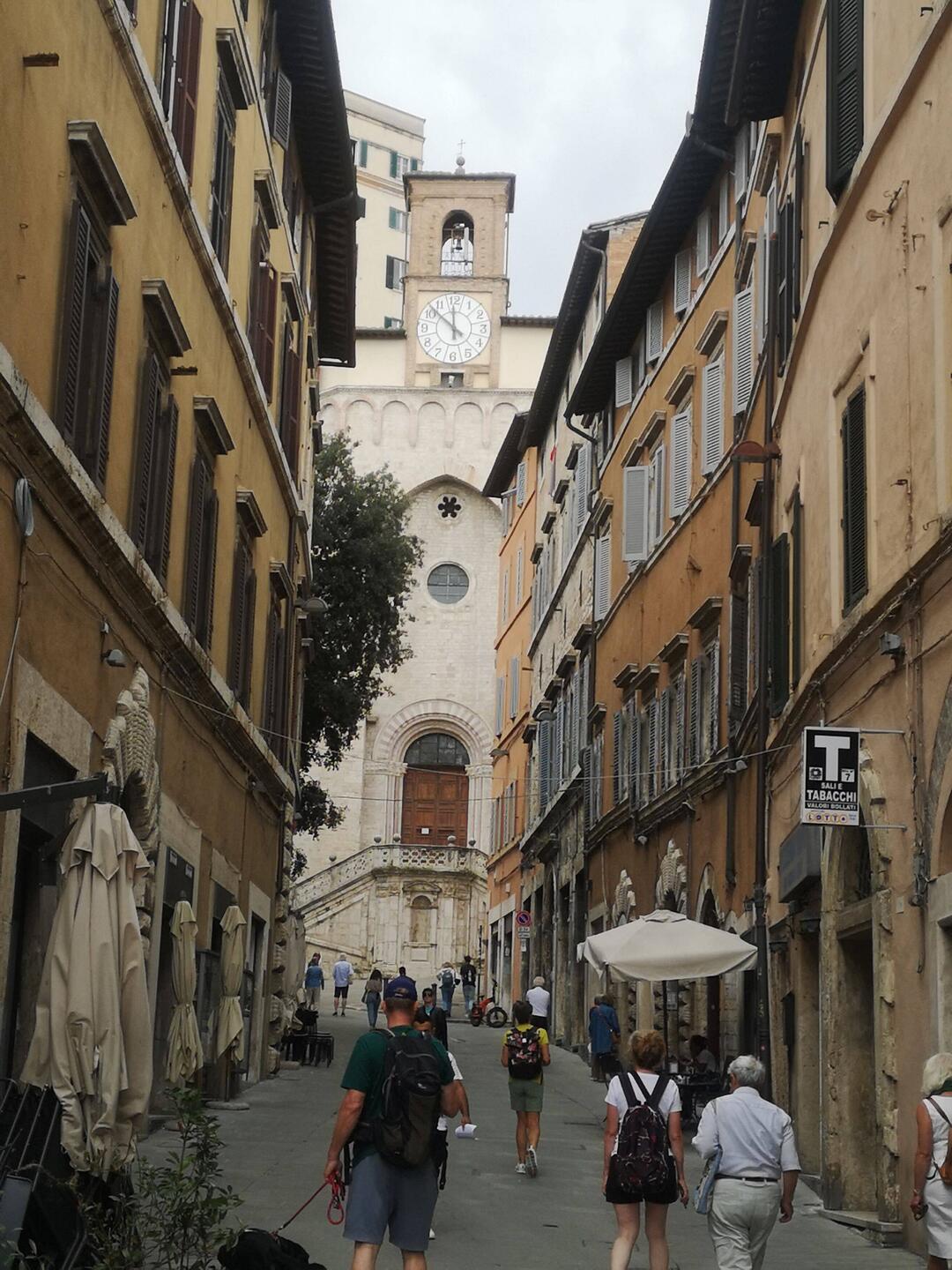 Perugia: Eine der vielen Kirchen
