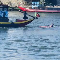 Que destreza con el Kajak ..!!