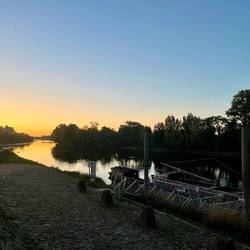 Loire in front of our hotel in Challones
