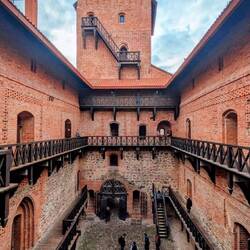 Gut rekonstruierter Innenhof