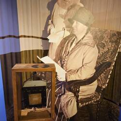 Die Königen Wilhelmine und die Erste Radioansprache