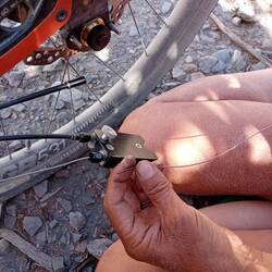 Broken Rohloff cable! What is a woman to do?