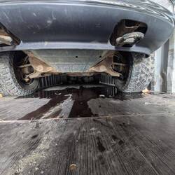 Schlumpf hat während der Verschiffung viel Getriebeöl verlohren...