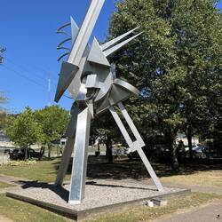 Little Falls sculpture "Celebration", Chris Gardiner 1987