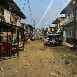 In Iquitos gibt es aber auch Armut