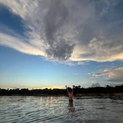 Und Schwimmen im Amazonas