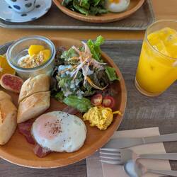 Our breakfast at WAKKA