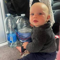 Lottl & ihr 5 Liter-Wasserkanister😅