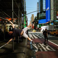 Human Flag am Times Square