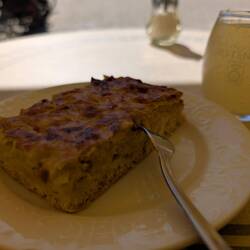 Stärkung mit Zwiebelkuchen und Federweißen 😋😋