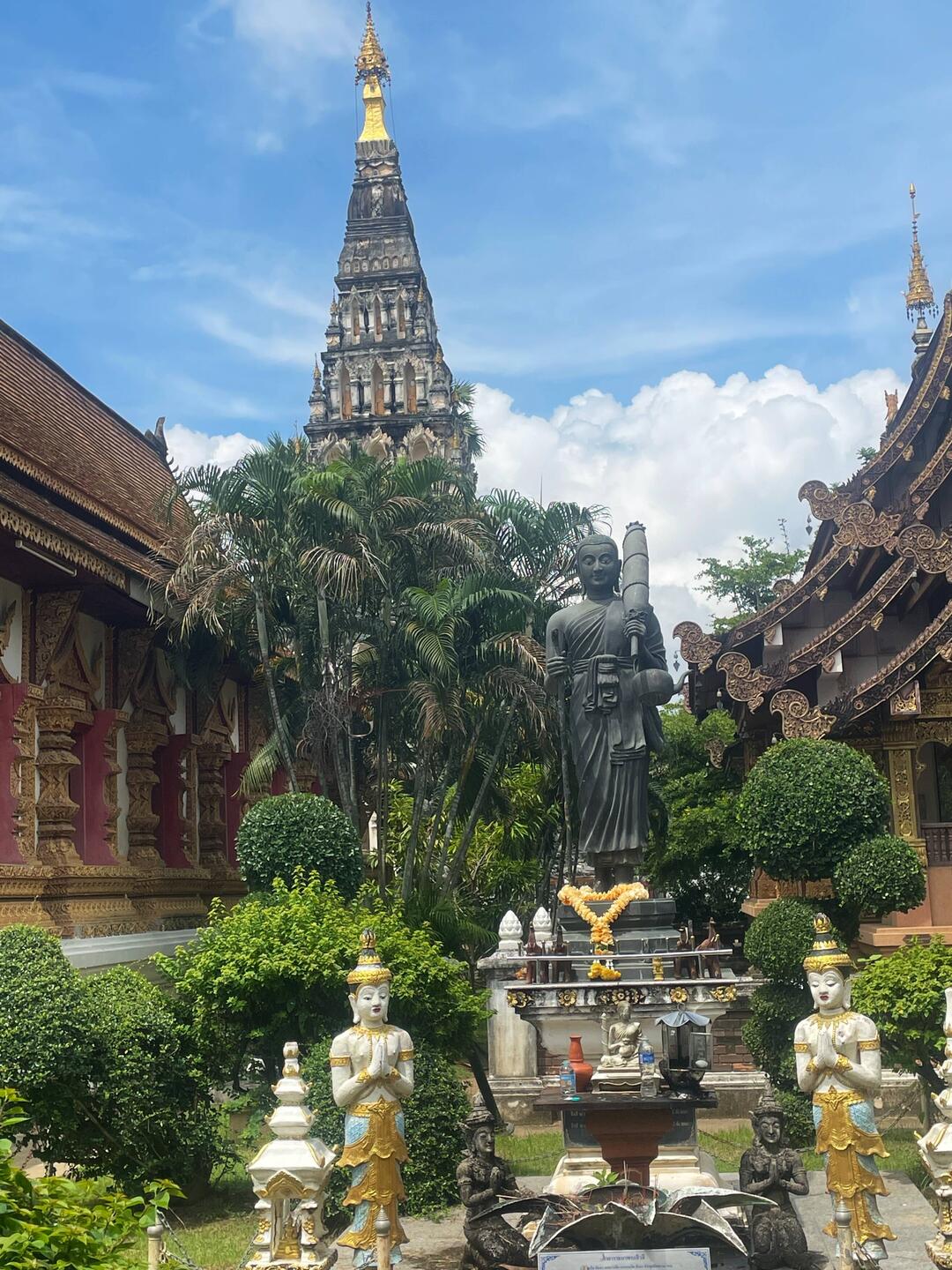 A functional Wat before the ruins