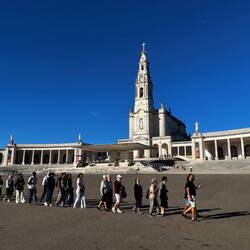 Main chapel with the procession