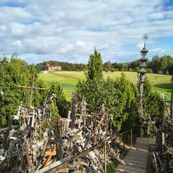 Ganz hinten das Kloster