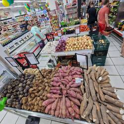 Unten rechts: Maioka