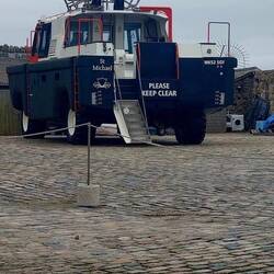 Versorgungsamphibienfahrzeug